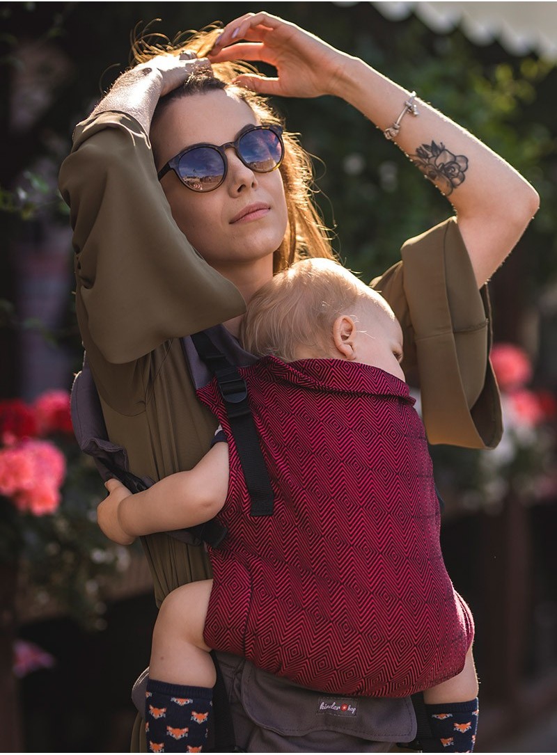 Babytrage  Multi Grow: Diamond Maroon, 100% Baumwolle, Jacquardstoff